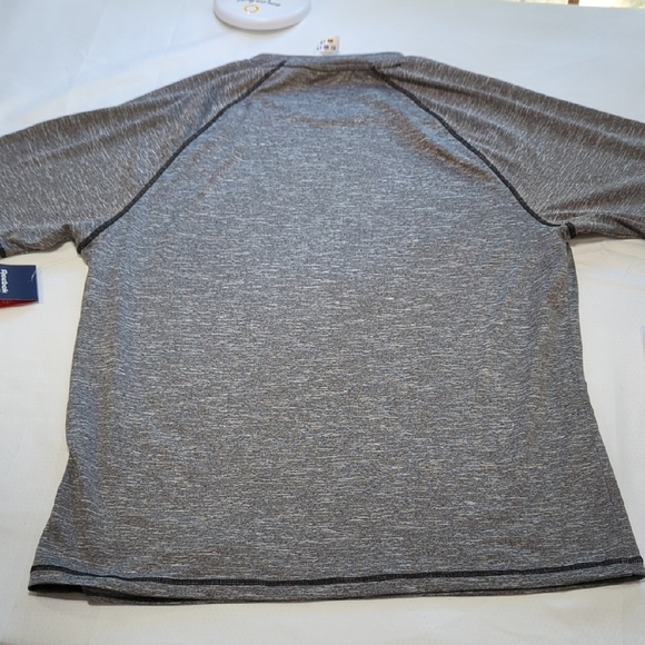 Reebok Men's Heathered Gray Short Sleeve Tee - Picture 8 of 10